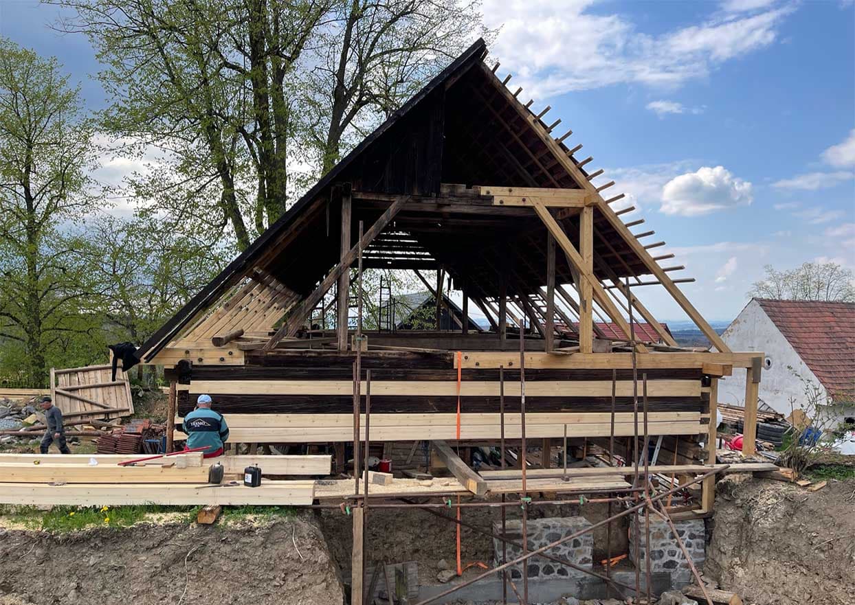 Rekonstrukce stodoly